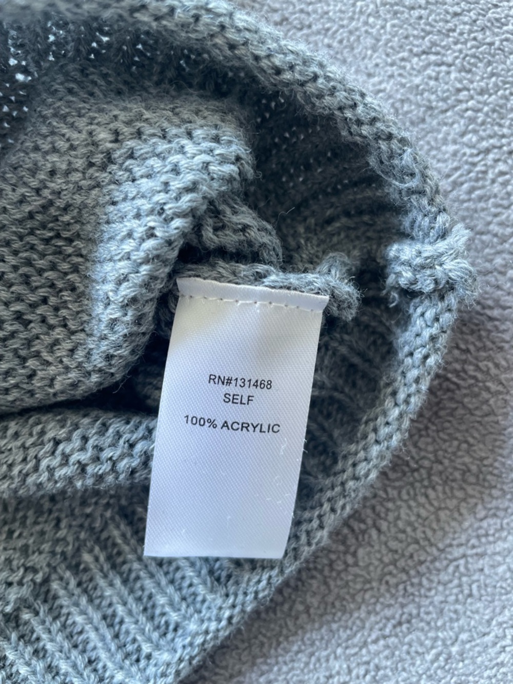 NWT VICI Gray Knit Sweater Tank Top Women’s Small Crop Sleeveless Ribbed - Picture 10 of 10